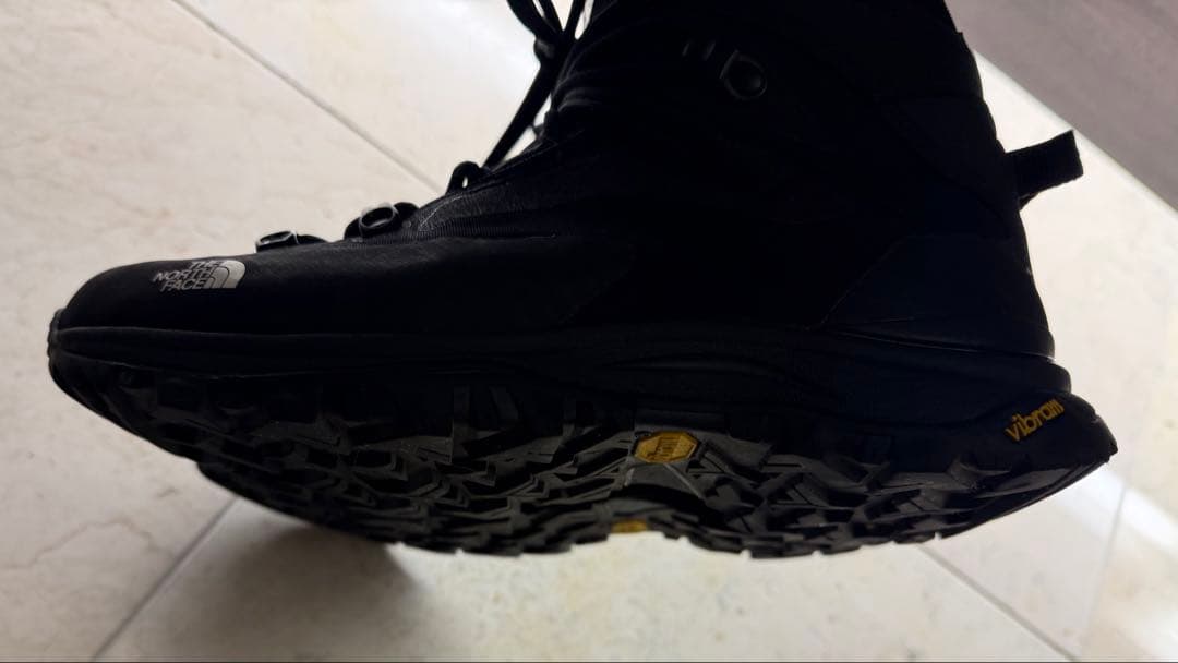 ザノースフェイス クレストン ハイク ミッド/トレッキングシューズ　24.5cm