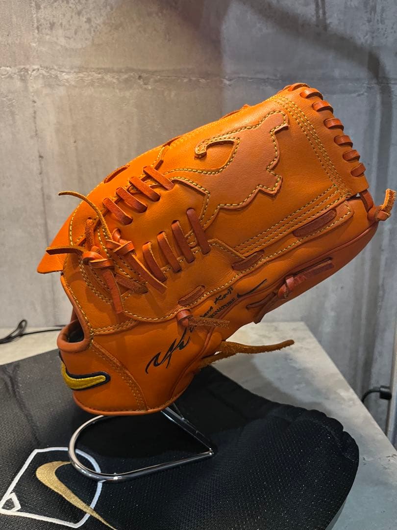 最終値下げ】NIKE ナイキ 軟式 上原浩治モデル グローブ 投手 廃盤品