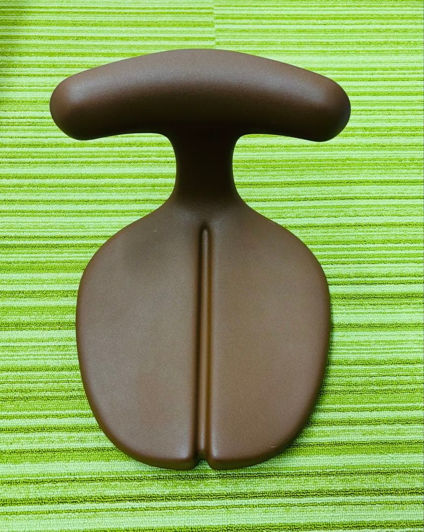 アーユルチェア オクトパス / ブラック | 腰痛対策・姿勢改善椅子、学習椅子（イス