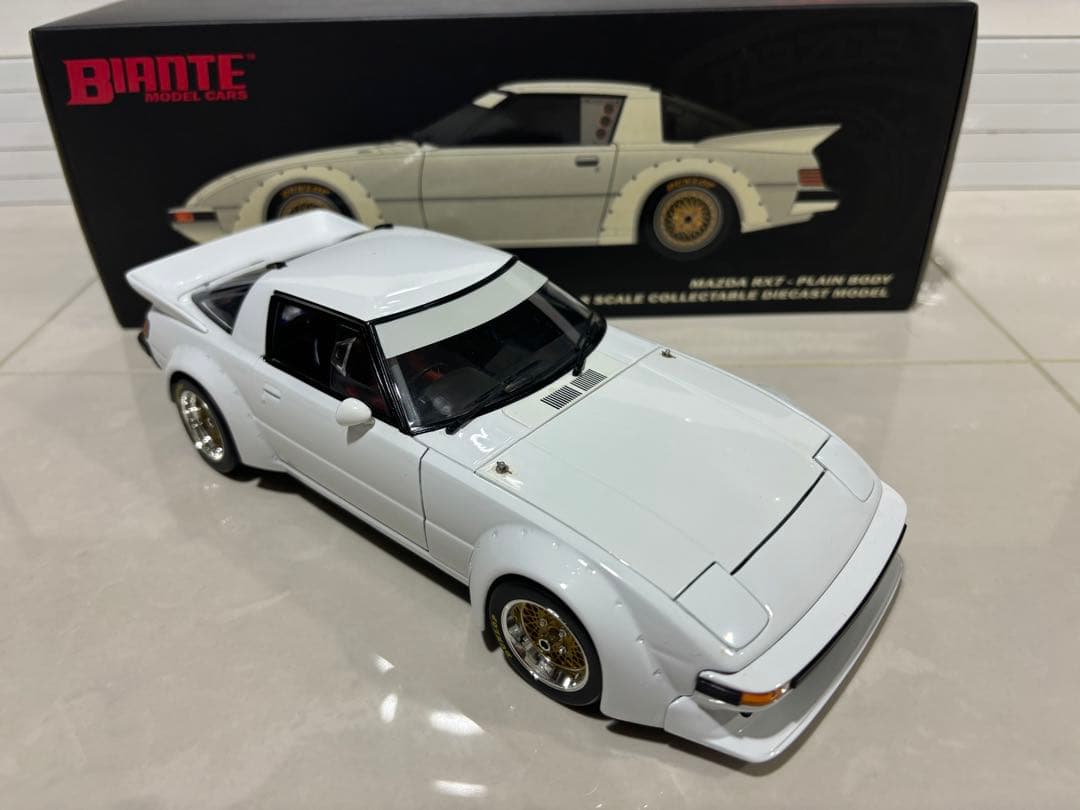 Biante 1/18 マツダRX―7MAZDA RX-7 PLAIN BODY - メルカリ
