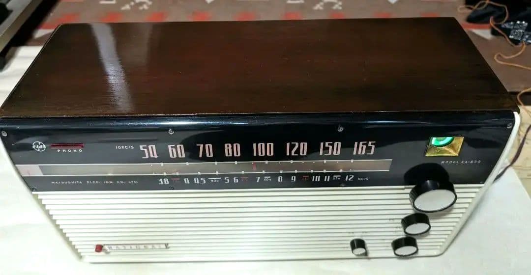 美品レトロ真空管ラジオアイ付 家族団らん Bluetooth付 EA-670 - メルカリ