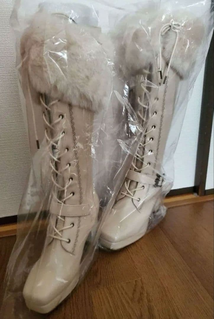 しまむら くる実 ファー付き編み上げロングブーツ ノエル・ド