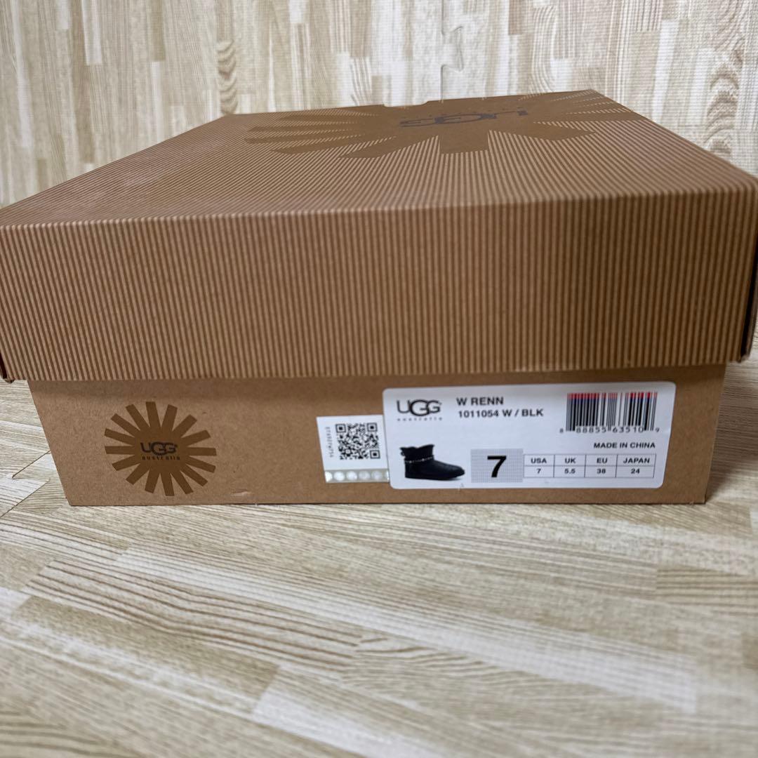 新品級】UGG アグ 黒ムートンブーツスワロフスキー ◇みかりん様専用