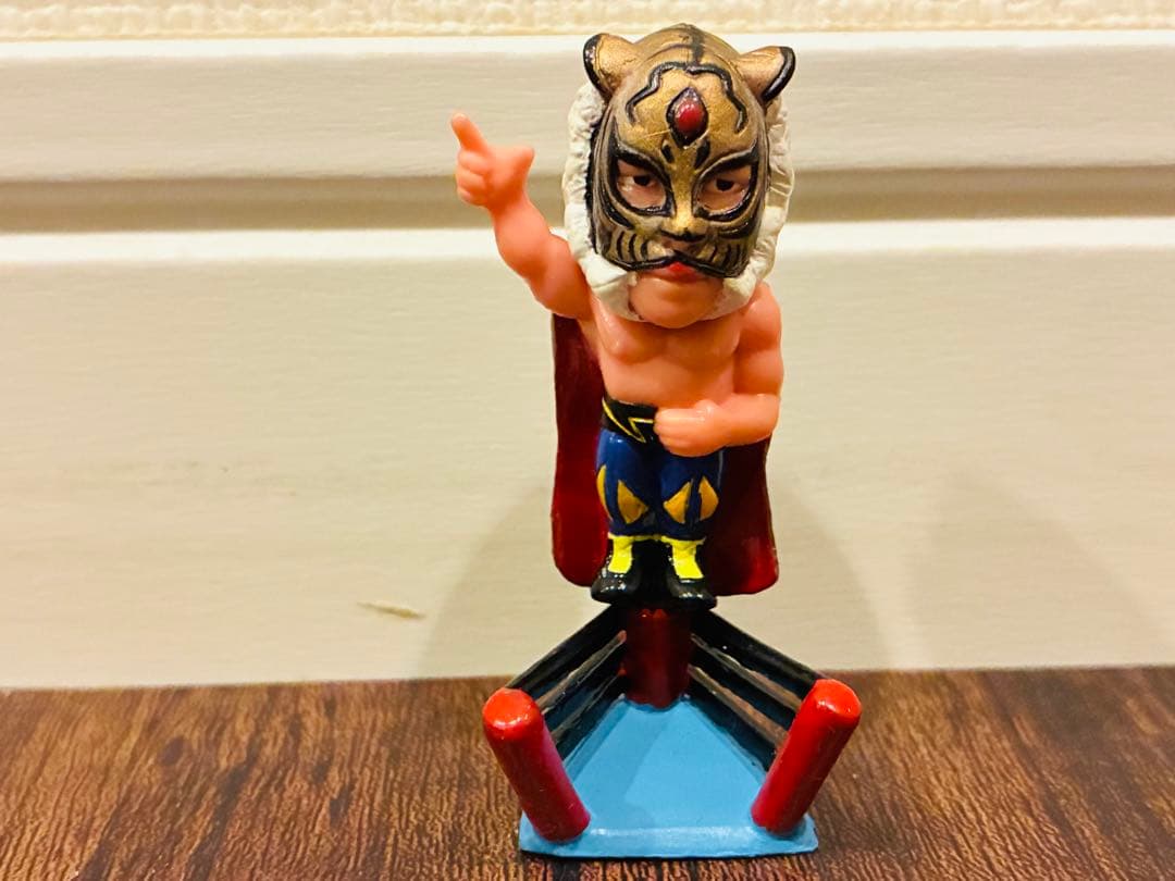 レア プロ格ヒーローズvol,1 新日本プロレス 初代タイガーマスク