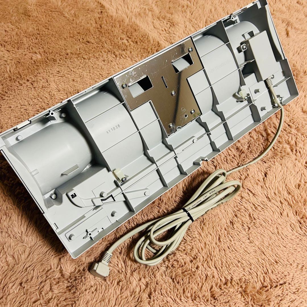 アラジン 脱衣所暖房機 ADH-G1201 - メルカリ