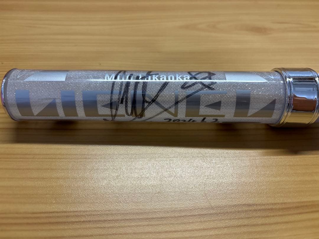 Lienel 第一弾ペンライト 芳賀柊斗サイン - メルカリ