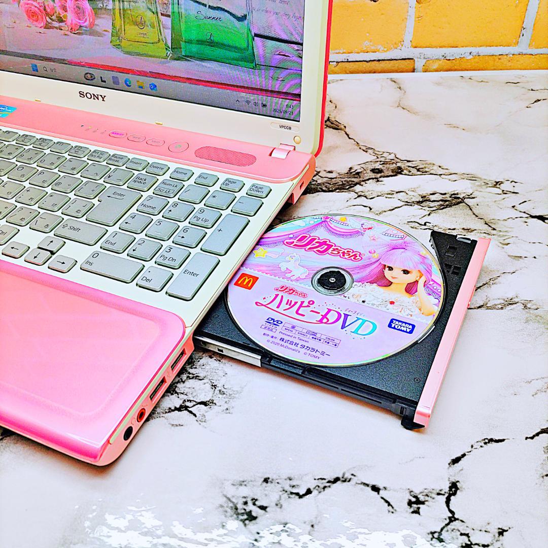 スケルトンピンクノートパソコン❣️Core-i5☘️爆速SSD✨メモリ8G