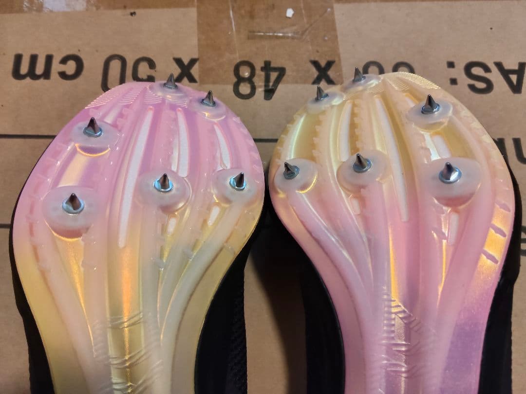 アディゼロ フィネス 27.5cm