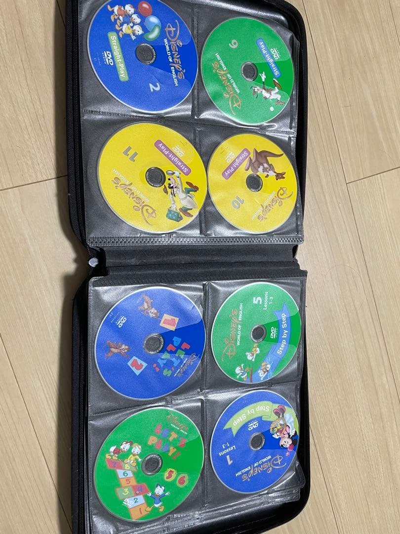 ワールドファミリーDVD68枚　ケースなし