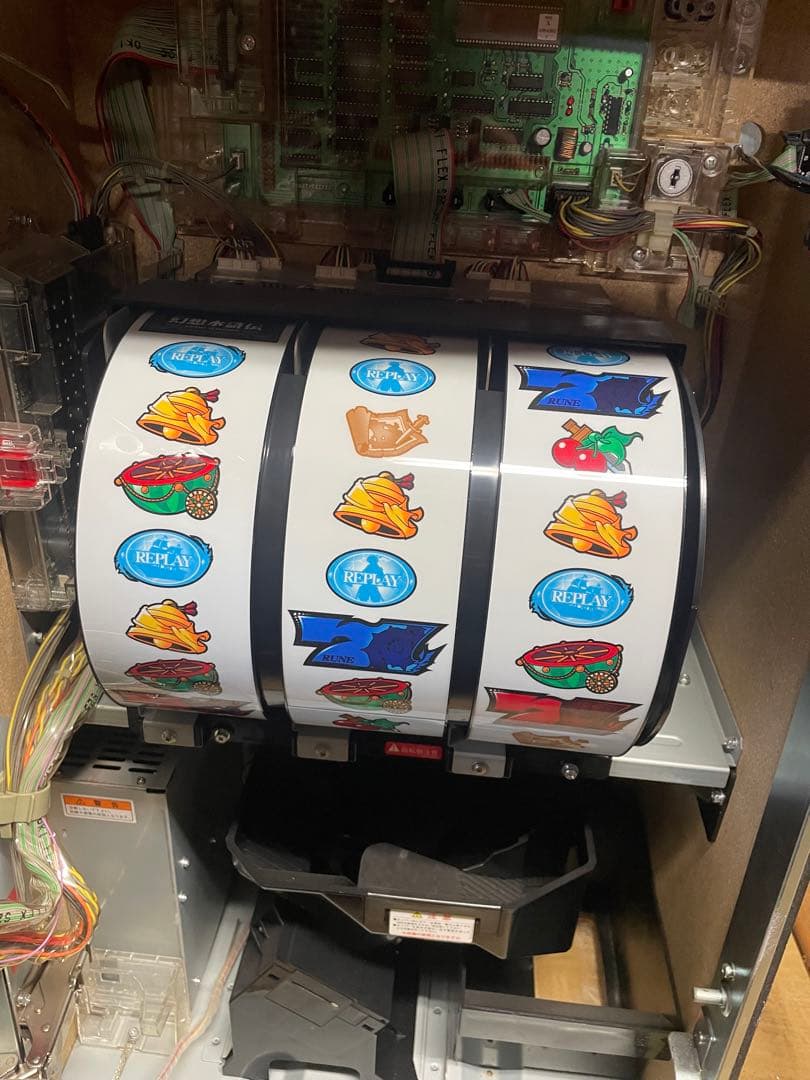 値引き交渉⭕️幻想水滸伝 スロットマシン　KPE 実機　値引き可能