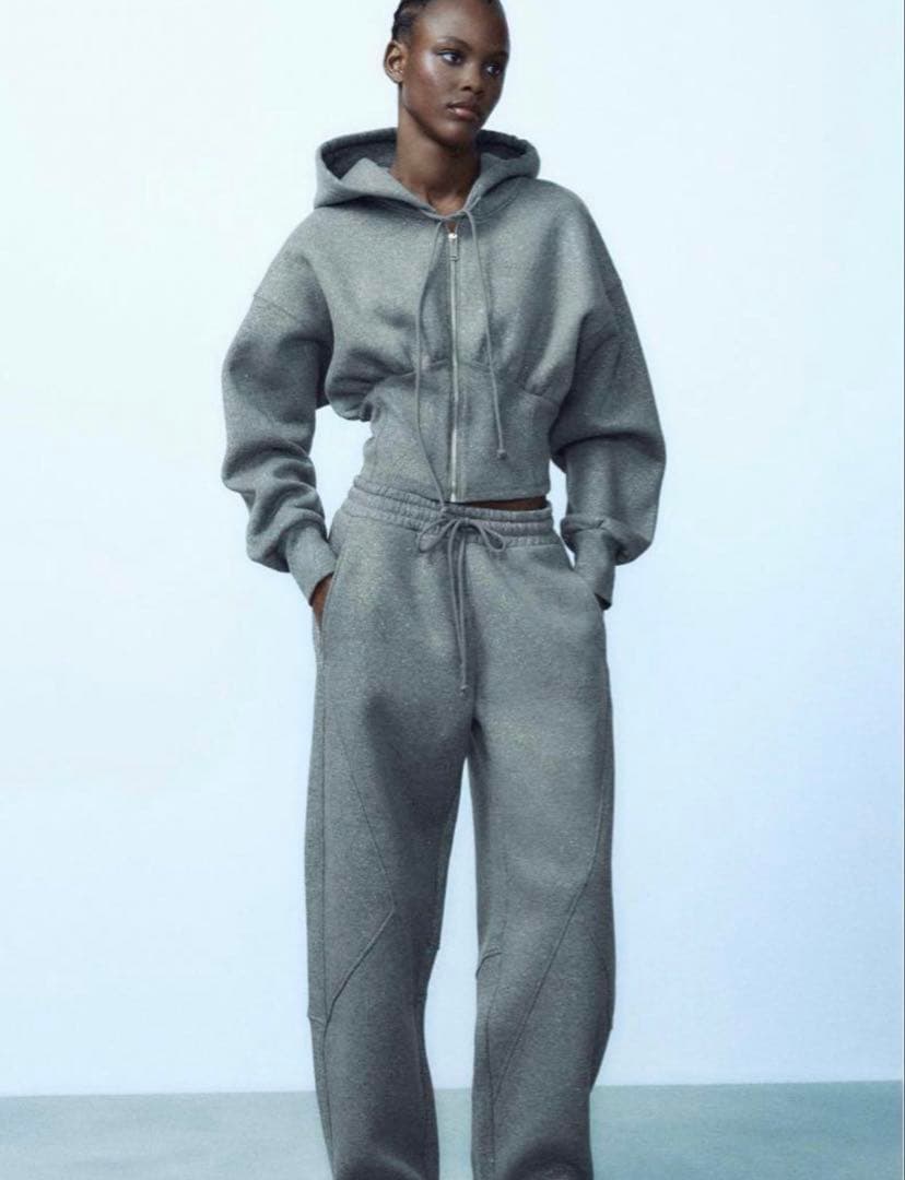 ZARA／ザラ】ロゴ×ラメ入り スウェットセットアップ（グレー／Mサイズ