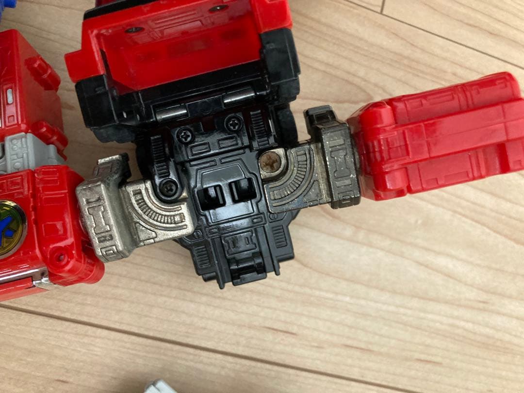 救急戦隊ゴーゴーファイブ」・DX超合金「緊急合体ビクトリーロボ