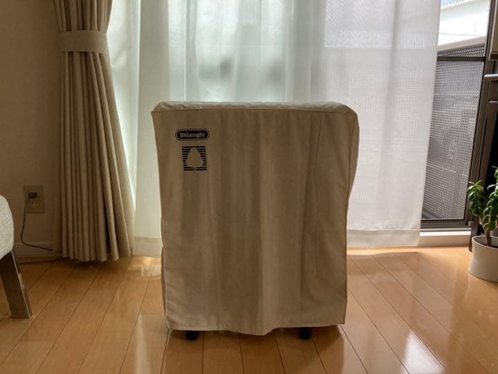 Italy デロンギ オイルヒーター イタリアデザイン HR031015EC - メルカリ