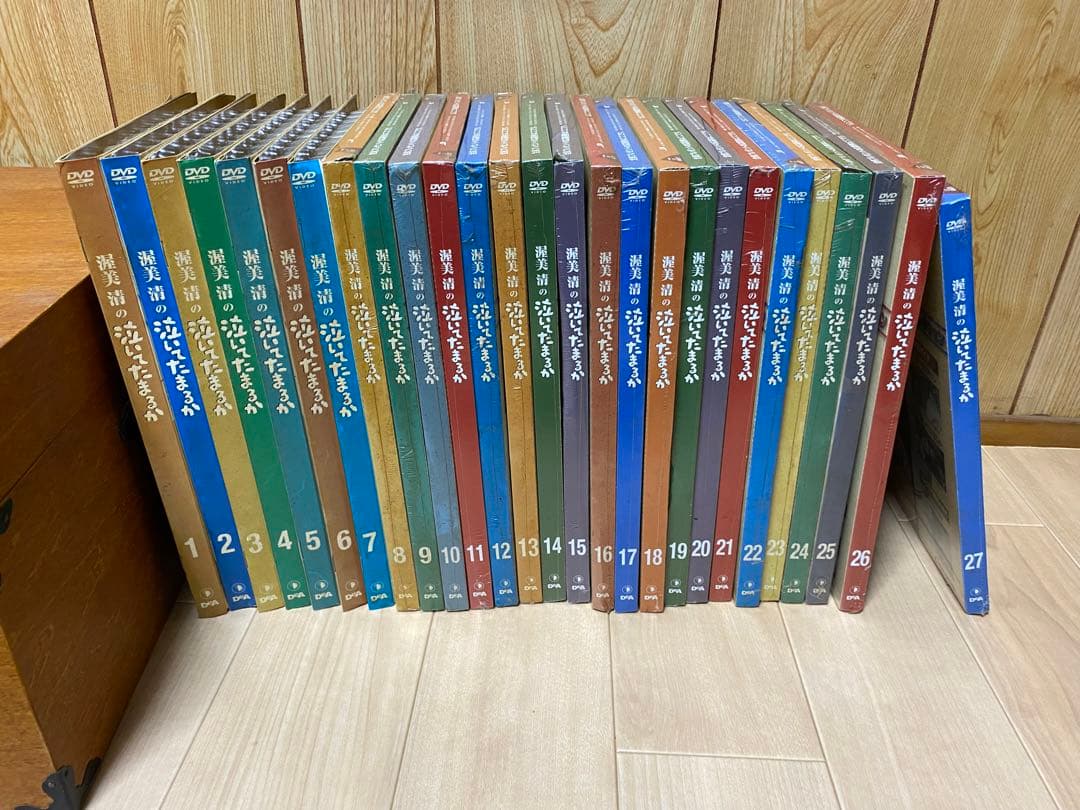 男はつらいよの50巻木箱ボックス 泣いてたまるか27巻セット - メルカリ