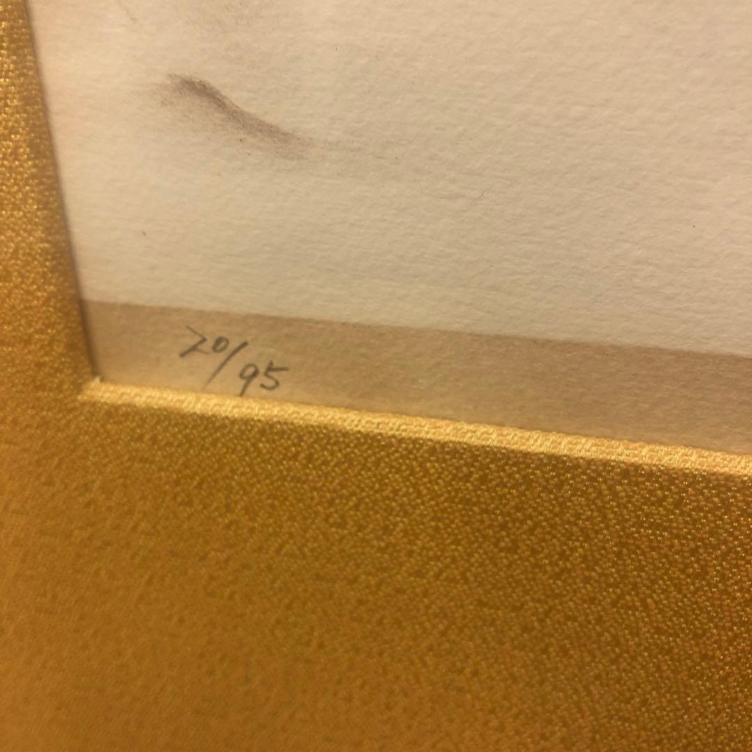 女性ヌード鉛筆画 金色フレーム付き