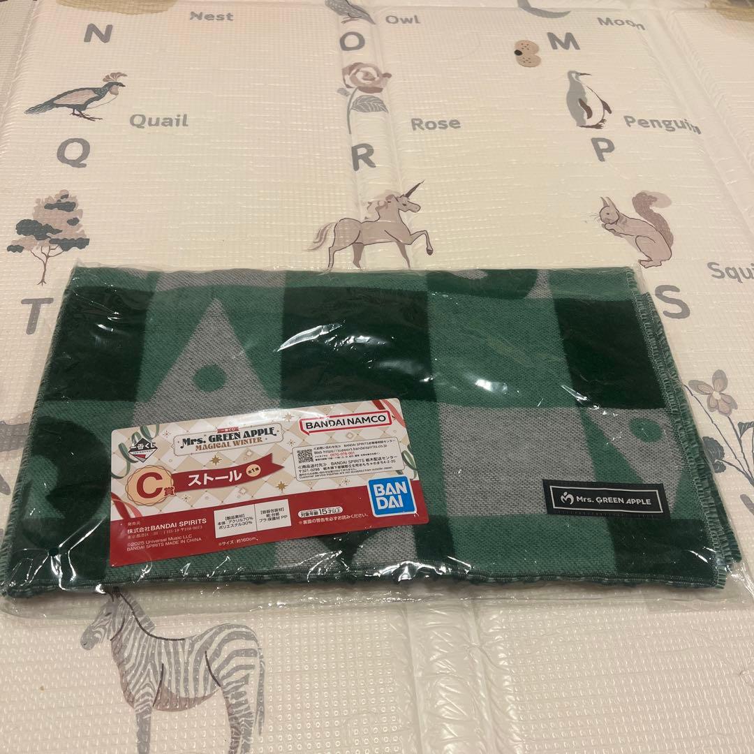 一番くじ Mrs. GREEN APPLE ミセス ストール C賞 - メルカリ
