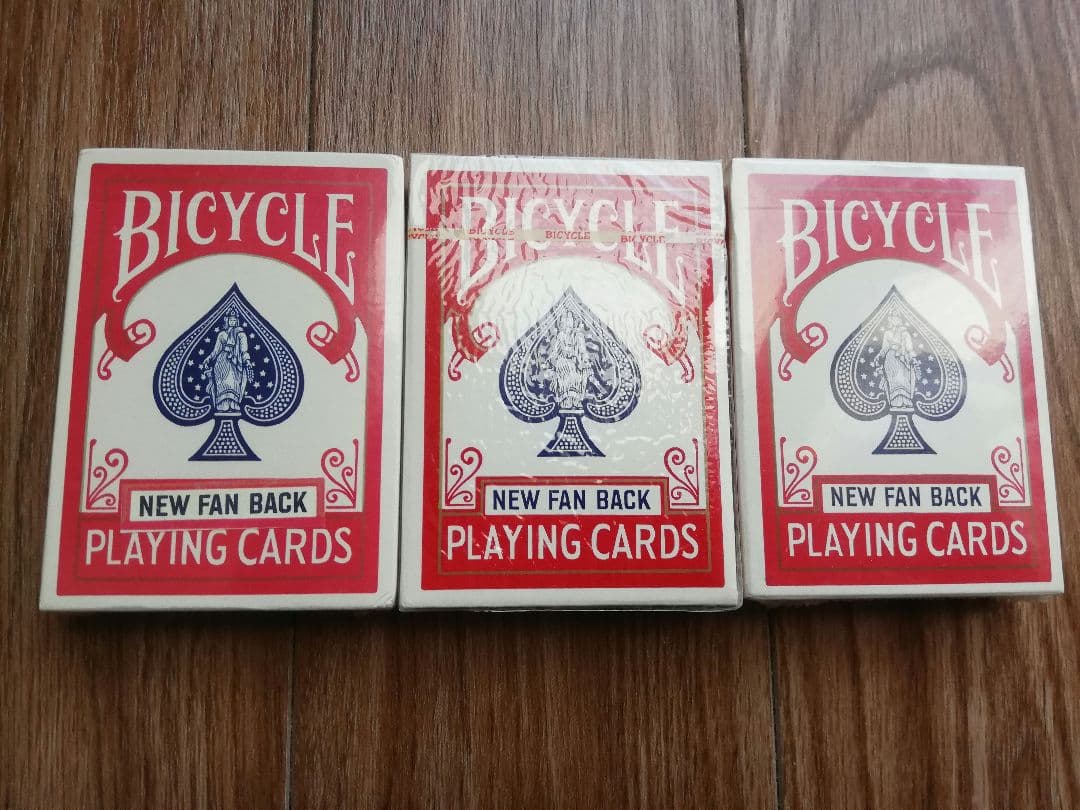 ロングフラップビンテージ○Bicycle New Fan Back 3種 - メルカリ