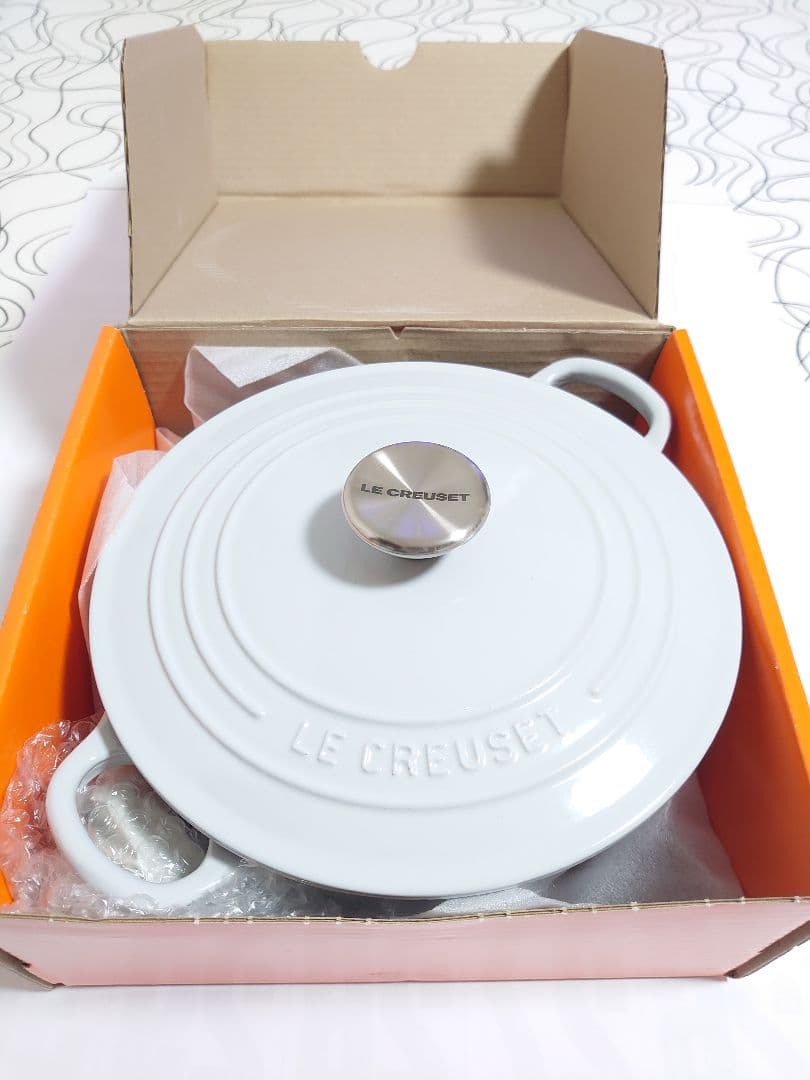 LE CREUSET/ココットロンド/ベイパー/22 楽天市場】【日本正規品】Le CREUSET ココットロンド 22cm コットン
