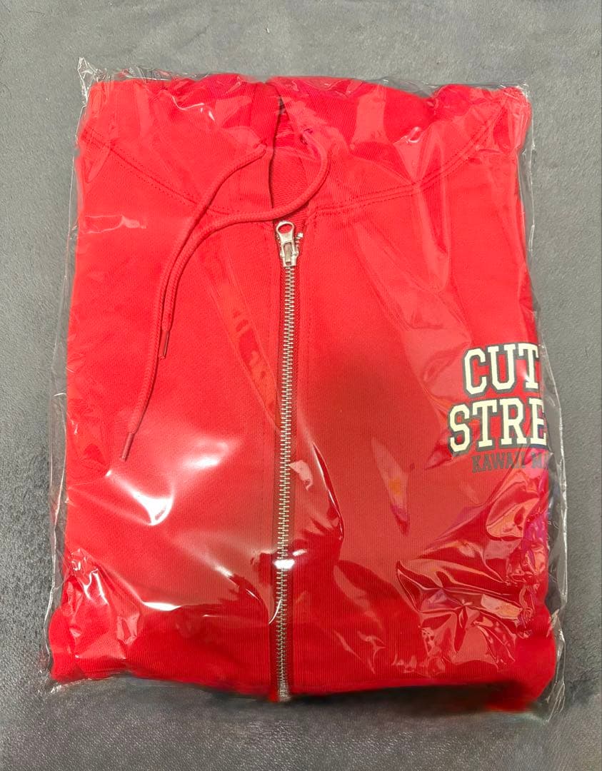 CUTIE STREETきゅーすとの佐野愛花ちゃんOSHI APIパーカー - メルカリ