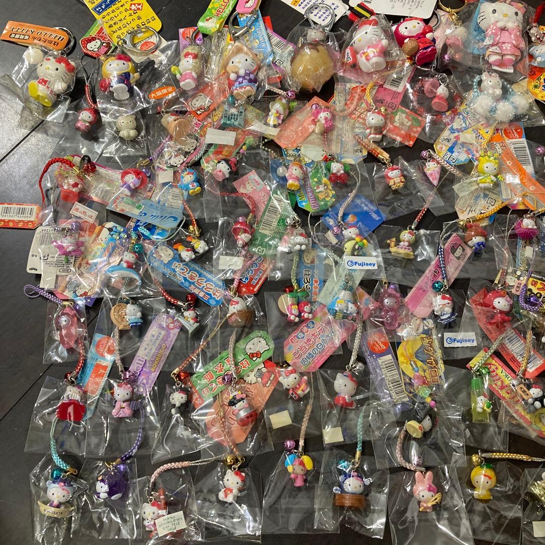 ご当地キティーちゃん Amazon.co.jp: ご当地キティ完全カタログ 2: ハローキティBOX3 (講談社