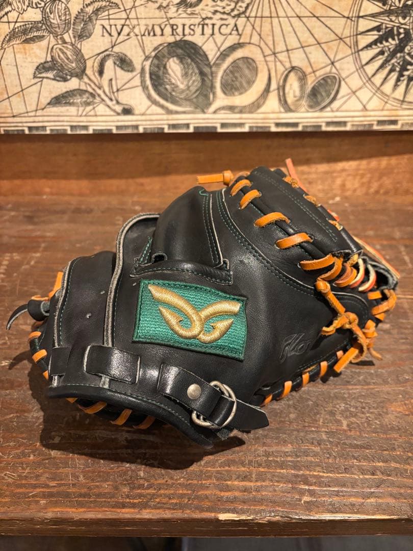 グロム 軟式キャッチャーミット キャッチャーミット – 野球グラブ｜GLOM(グロム)｜公式オンラインサイト