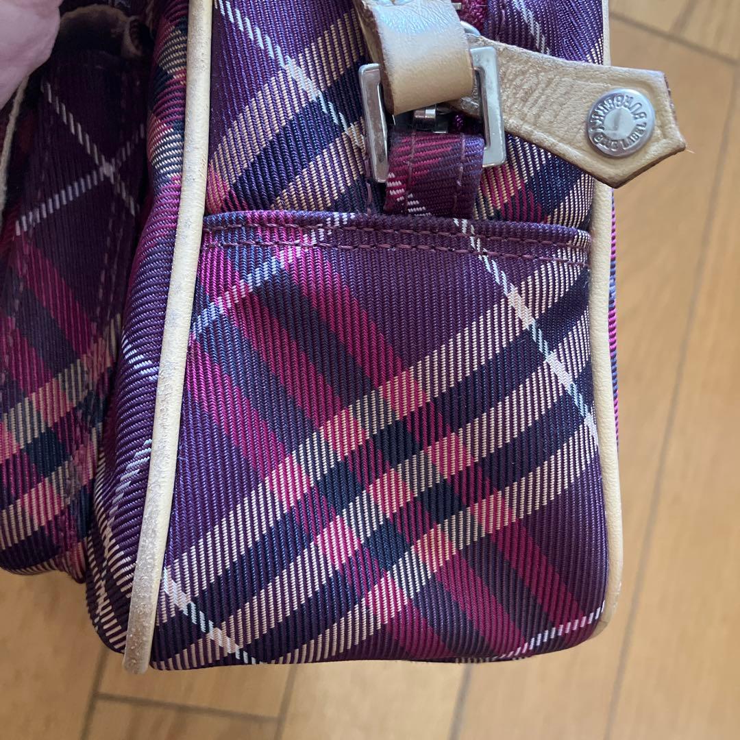 バーバリーブルーレーベル チェック柄ショルダーバッグ ボルドーピンク系