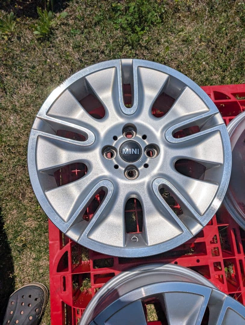 ①【USED】ミニクーパーS カムデン純正ホイール MINI 4本セットの2本