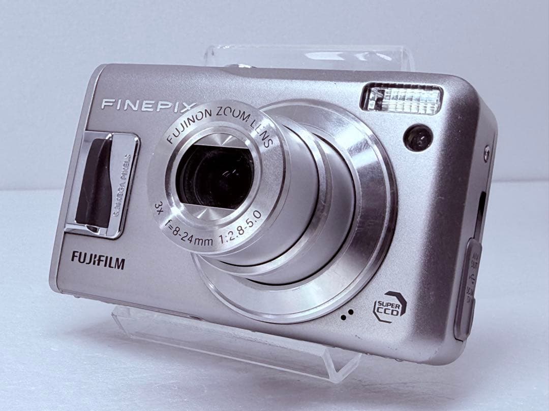 Fujifilm FinePix F31fd コンパクトデジタルカメラ - メルカリ
