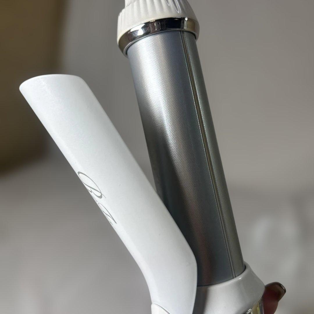 【sr/10.4/10】ReFa ホワイト カールヘアアイロン