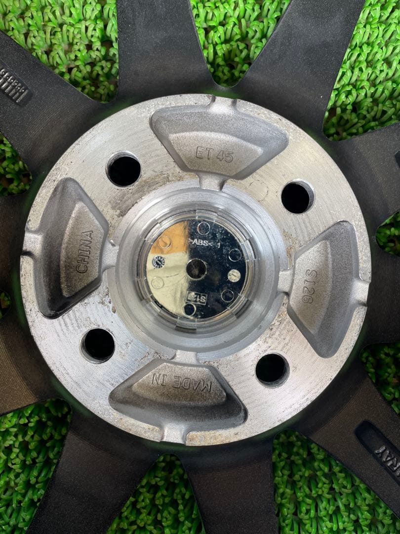 15インチ シルバー アルミホイール 4本セット　5.5J