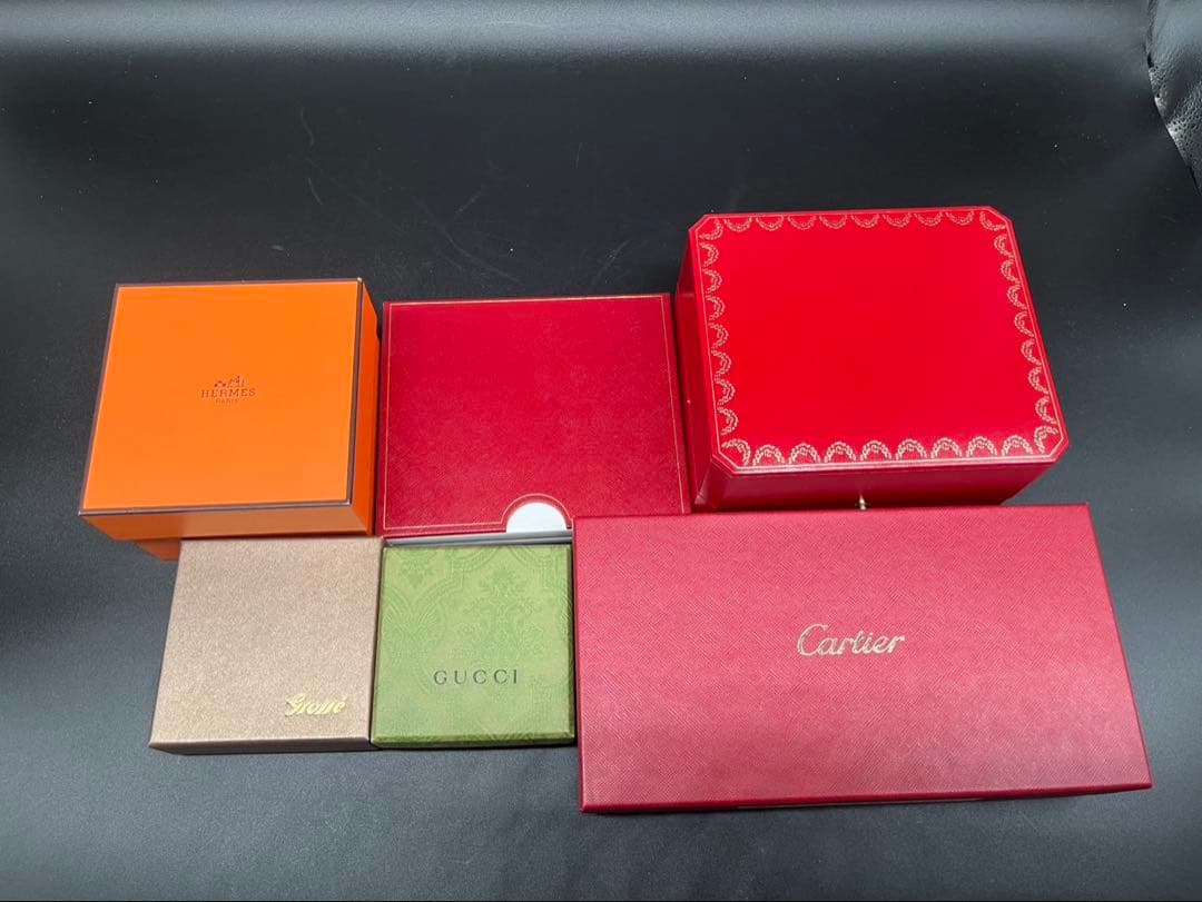 ★ブランド 空箱セット Cartier GUCCI grosse HERMES Balcon du Guadalquivir dessert plate | Hermès USA