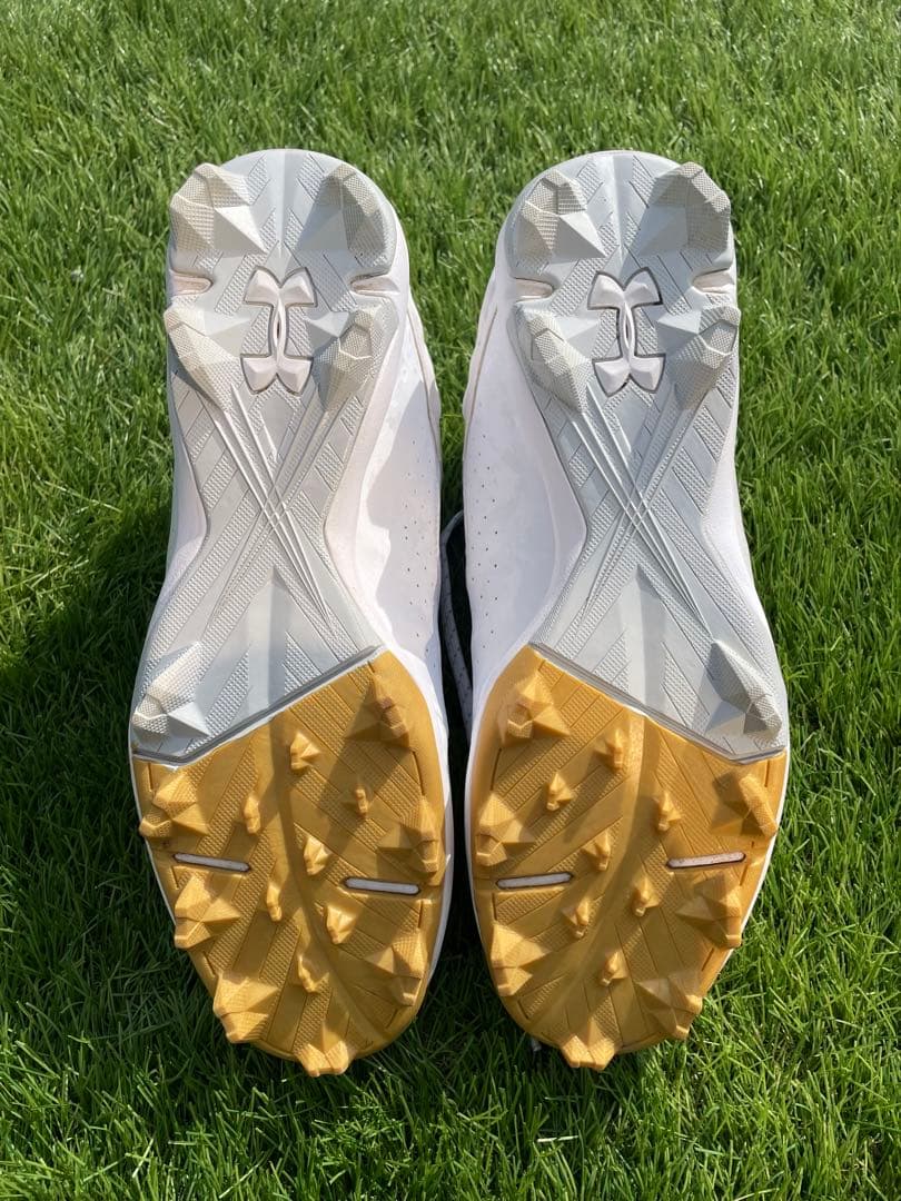 【試し履きのみ】アンダーアーマー スパイク ハーパー8 27.0cm