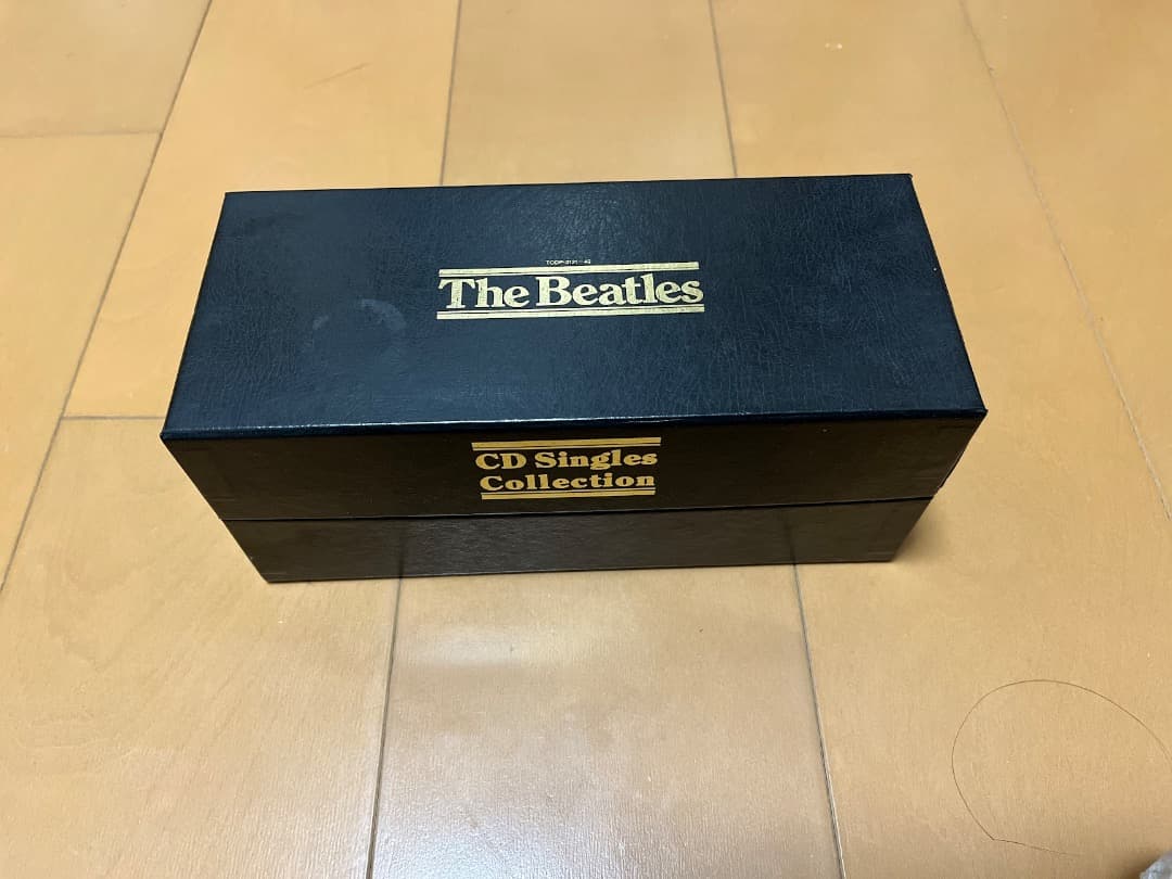 ビートルズCDシングル・コレクション　22枚 ビートルズ CD シングル コレクション 22CD 帯付 box COLLECTION