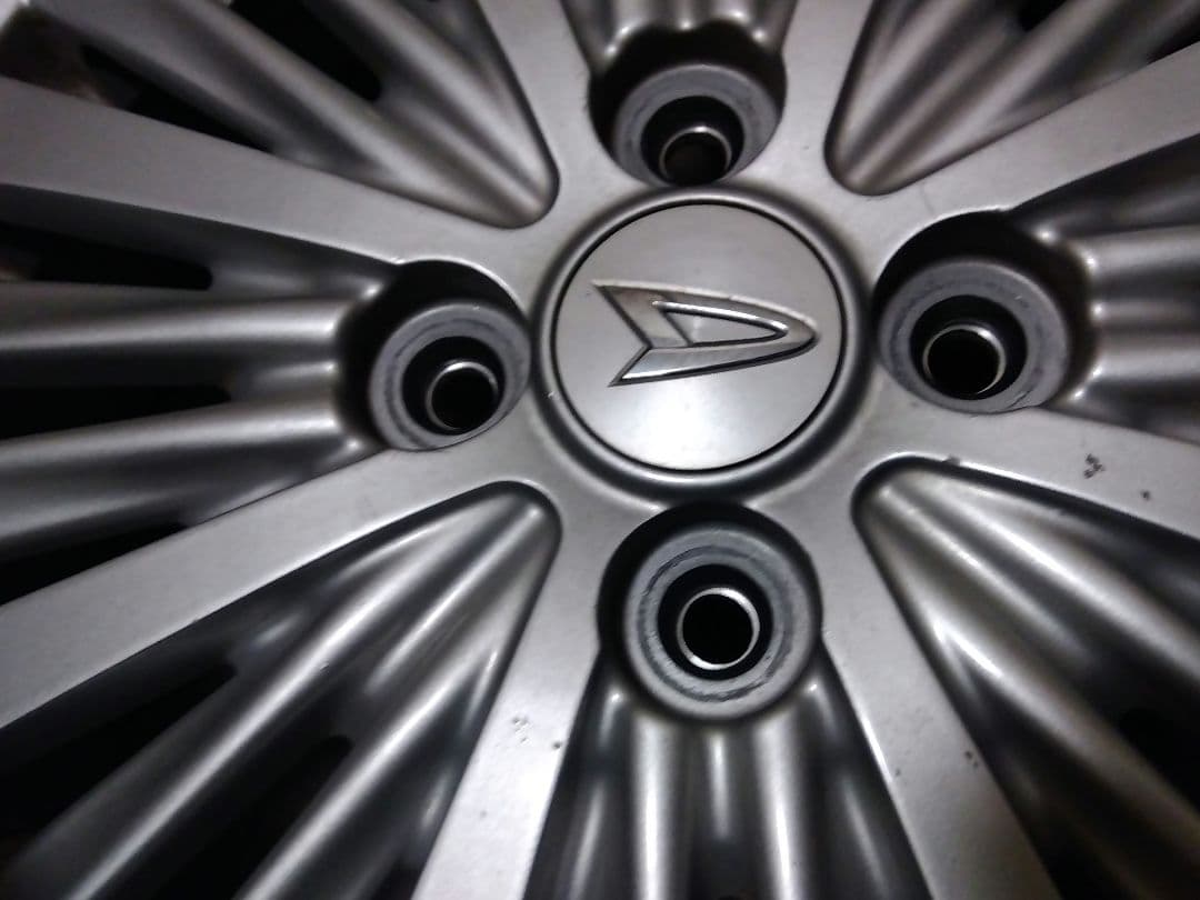 【A】ダイハツ純正　アルミホイール　15×4.5J　+45　100×４穴　４本