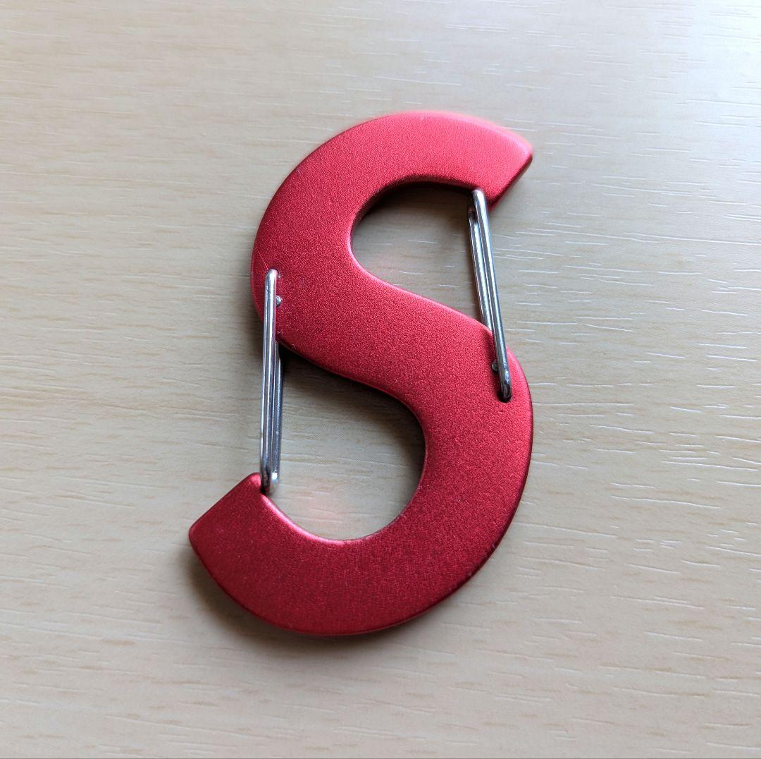 【中古】Supreme S Logo Keychain 赤 Supreme S Logo Keychain レッド Supreme / Nite Ize S Logo Keychain
