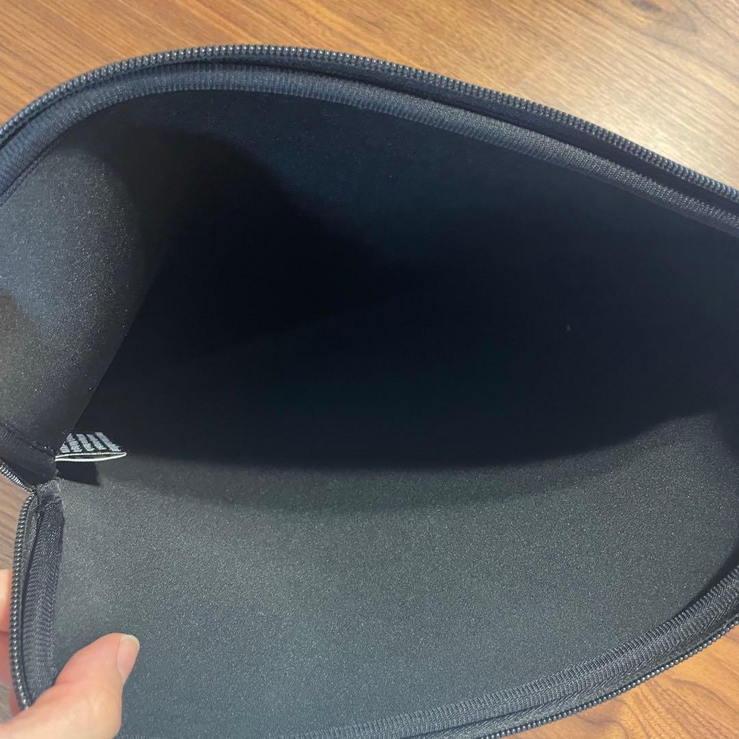 バスキア】PCケース / バスキア展グッズ - メルカリ