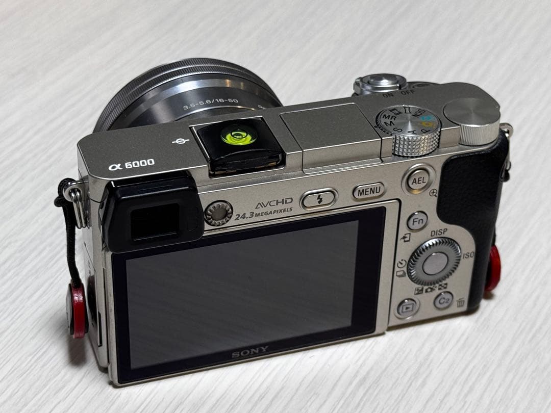 SONY ミラーレス一眼 α6000 ズームレンズキット 箱無し おまけ付き