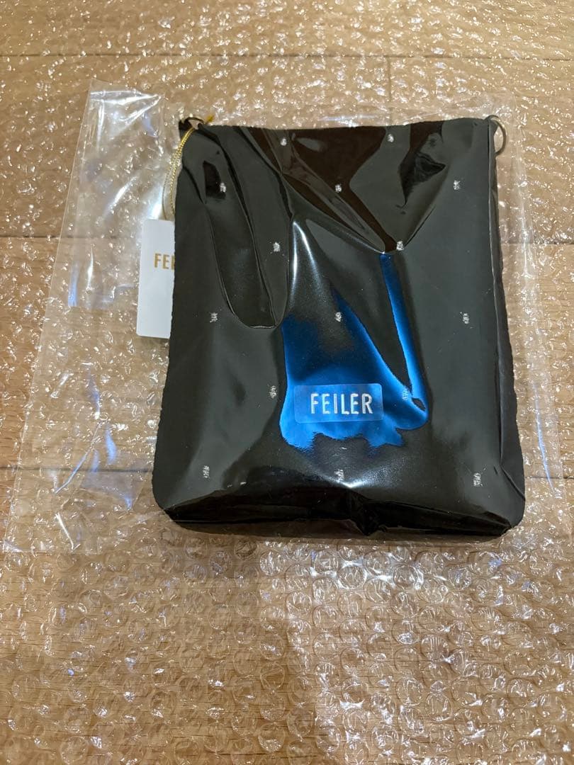 新品未使用未開封　フェイラー　チェーンポシェット　ユニ ブラック 即完売商品 フェイラー ユニ チェーンポシェット ブラック 新品未使用