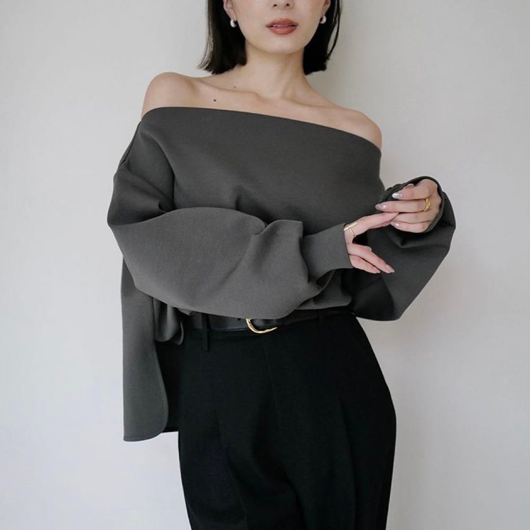 24aw アニュアンス 限定カラーフォルムスウェットトップス オフショル グレー 24aw アニュアンス 限定カラーフォルムスウェットトップス オフショル