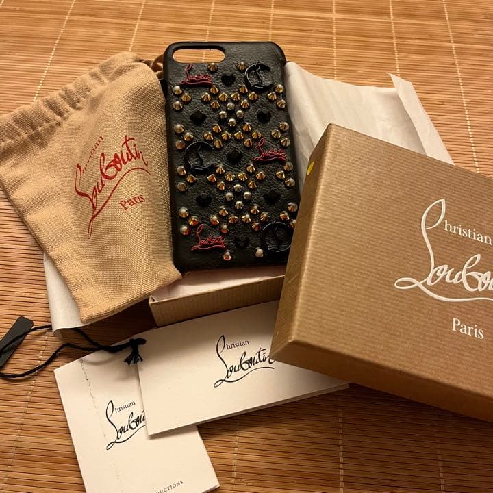Christian Louboutin☆クリスチャンルブタン iphoneケース - メルカリ