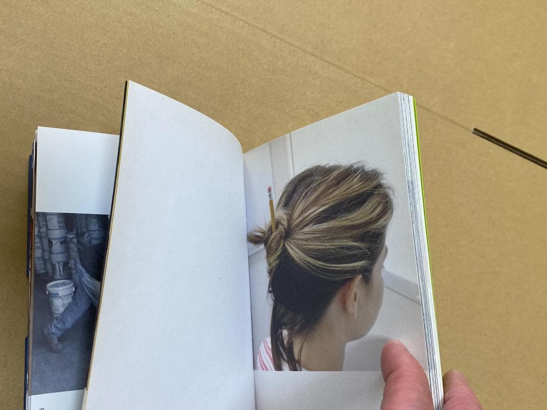 【絶版洋書】thoughtless acts? Jane Fulton Suri