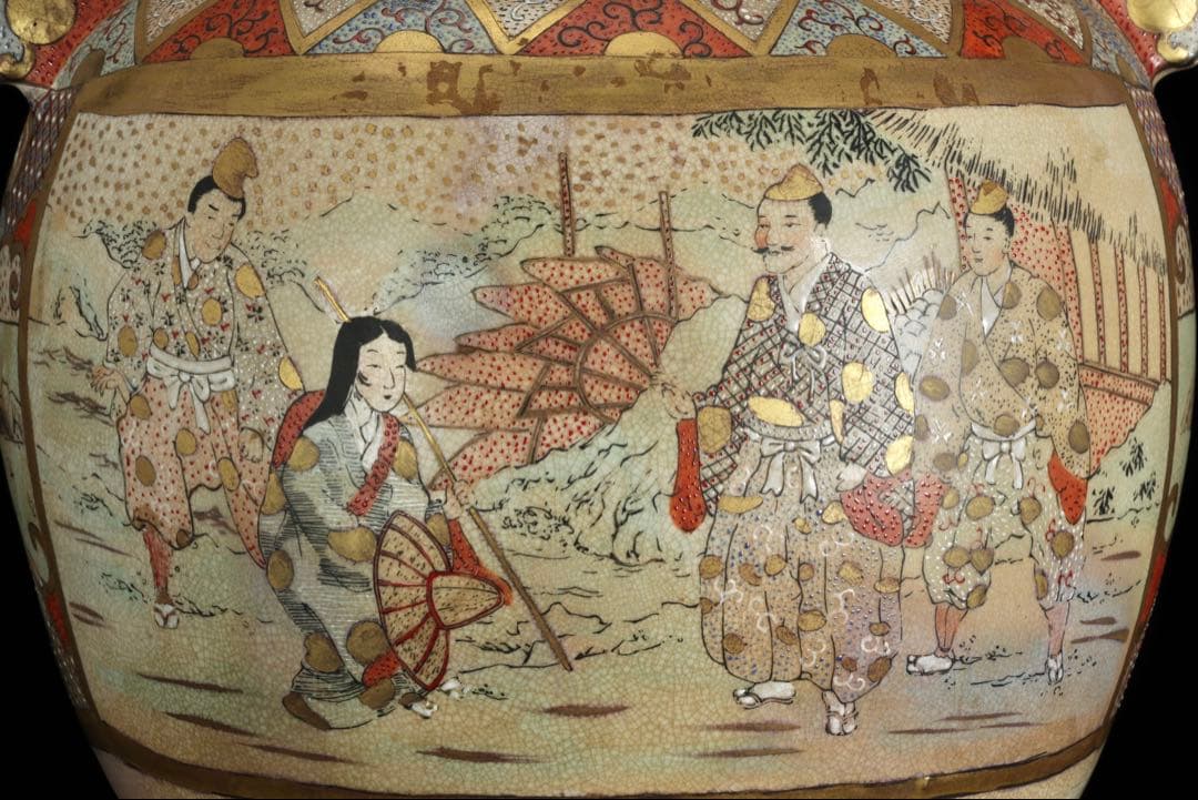 薩摩焼 金襴手金彩色絵 武者人物図 獅子摘三足大香炉 62