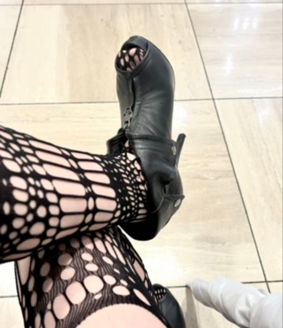 Alexander McQueen□本革ブーツ ライダースジップブーティー□黒 - 靴