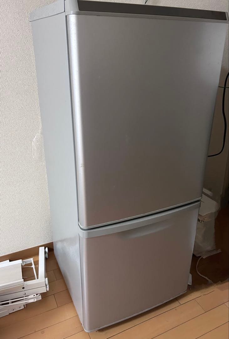 現地引取り】Panasonic冷蔵庫NR-B14AW シルバー※値下げ中 - メルカリ