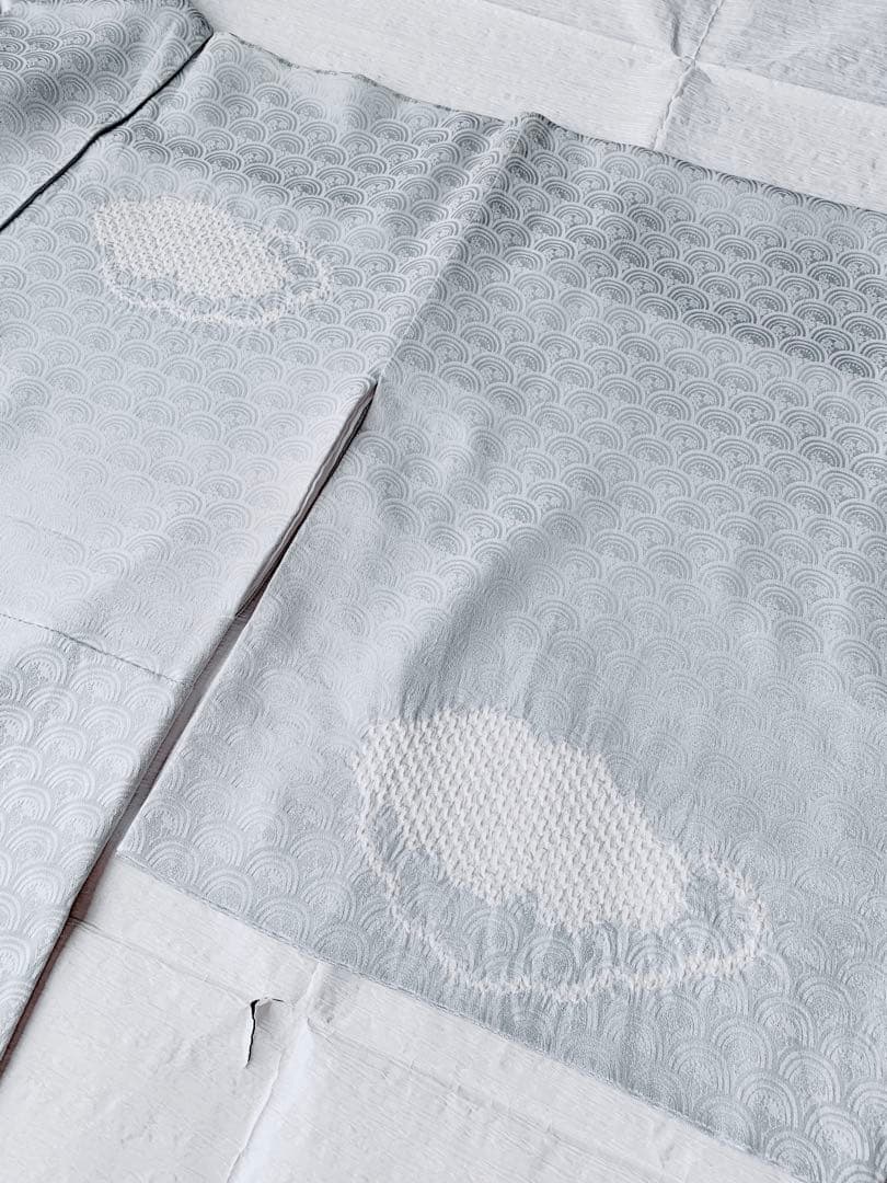 未使用 しつけ糸なし】 正絹 訪問着 絞り 刺繍 アイスブルー - メルカリ