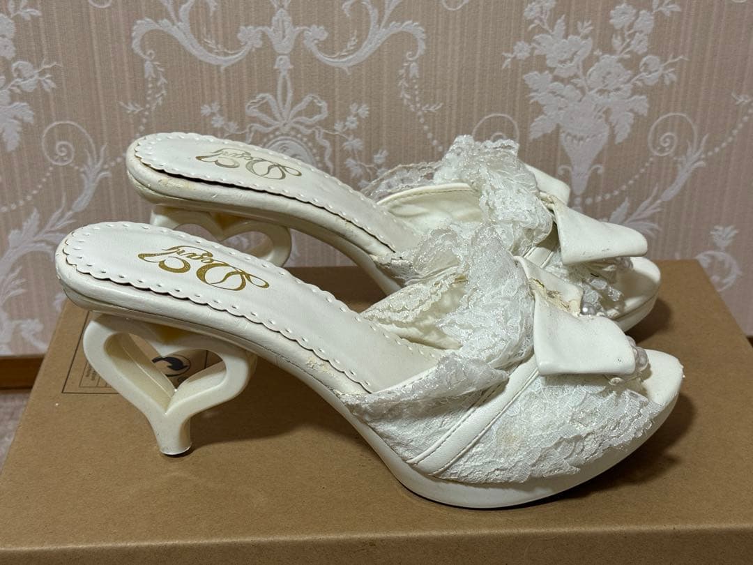 夢展望 deary ホワイトレースパール ハート ヒール ミュール - メルカリ