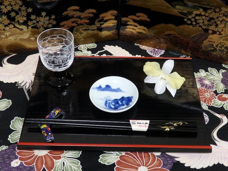 古伊万里　染付　笛吹童子に牛の図　豆皿　C873AS-BWn 古伊万里 染付 笛吹童子に牛の図 豆皿