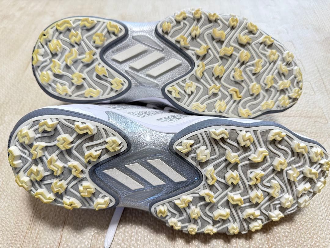 アディダス コードカオス25 ゴルフシューズ 28.0cm コースで１回使用