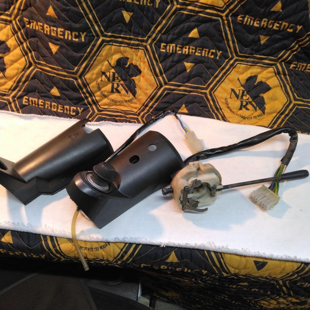 sj10 ジムニー　ステアリングに付属スイッチ Amazon | HOLACAR スズキジムニー JB64 ステアリングホイールスイッチ