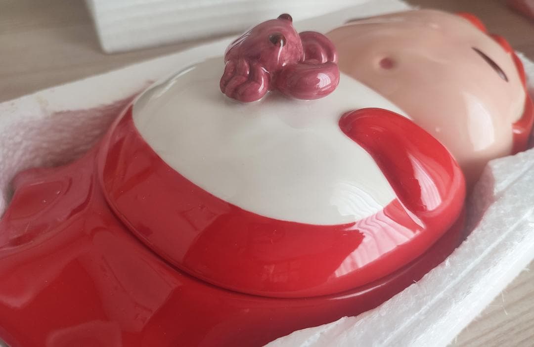 未使用】 崖の上のポニョ キャンディーポット 蓋付き菓子入れ ジャー